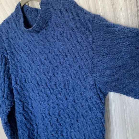 Handmade 100% wool blue chunky cable knit crew neckline pullover sweater! Sz 2XL - Picture 12 of 13